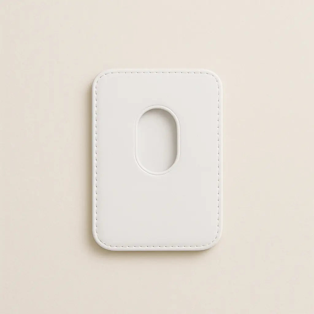 Yūgen porte carte MagSafe cuir magnétique pour iPhone in Blanc