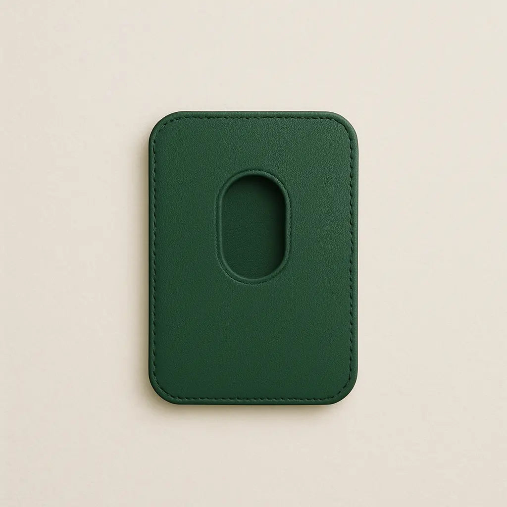 Yūgen porte carte MagSafe cuir magnétique pour iPhone in Vert